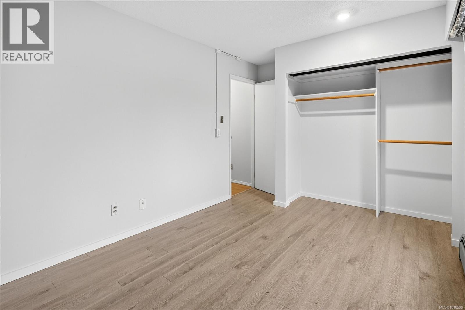 201 1188 Yates Street, Victoria