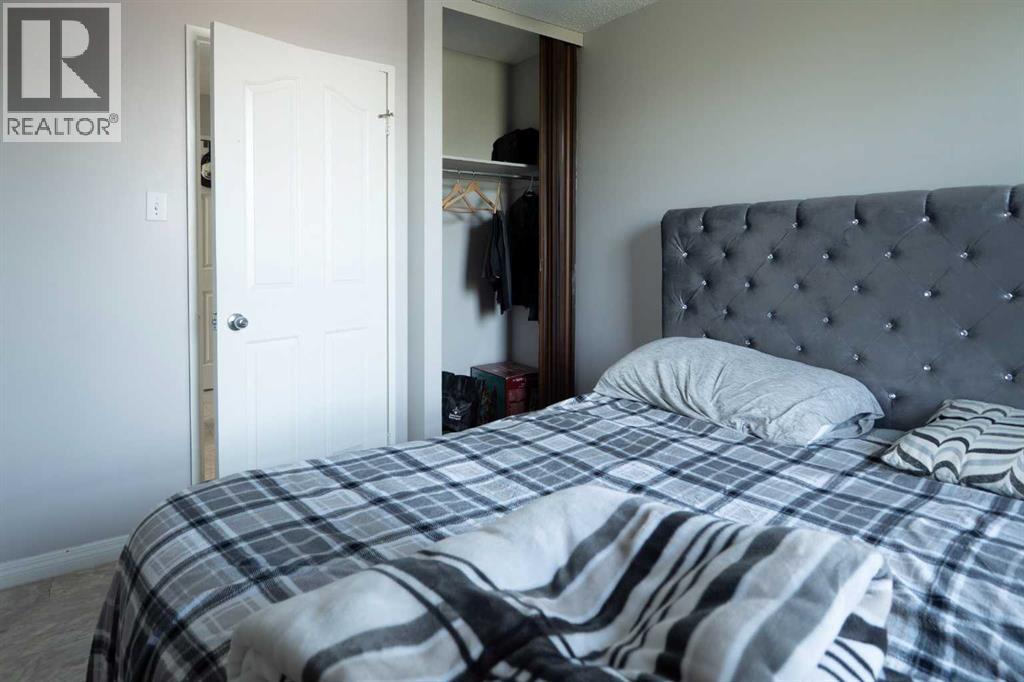 13221 MacDonald Drive, Fort McMurray