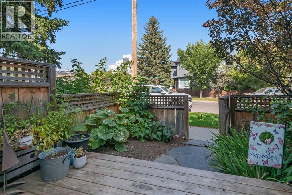 2043 35 Avenue SW, Calgary, Alberta