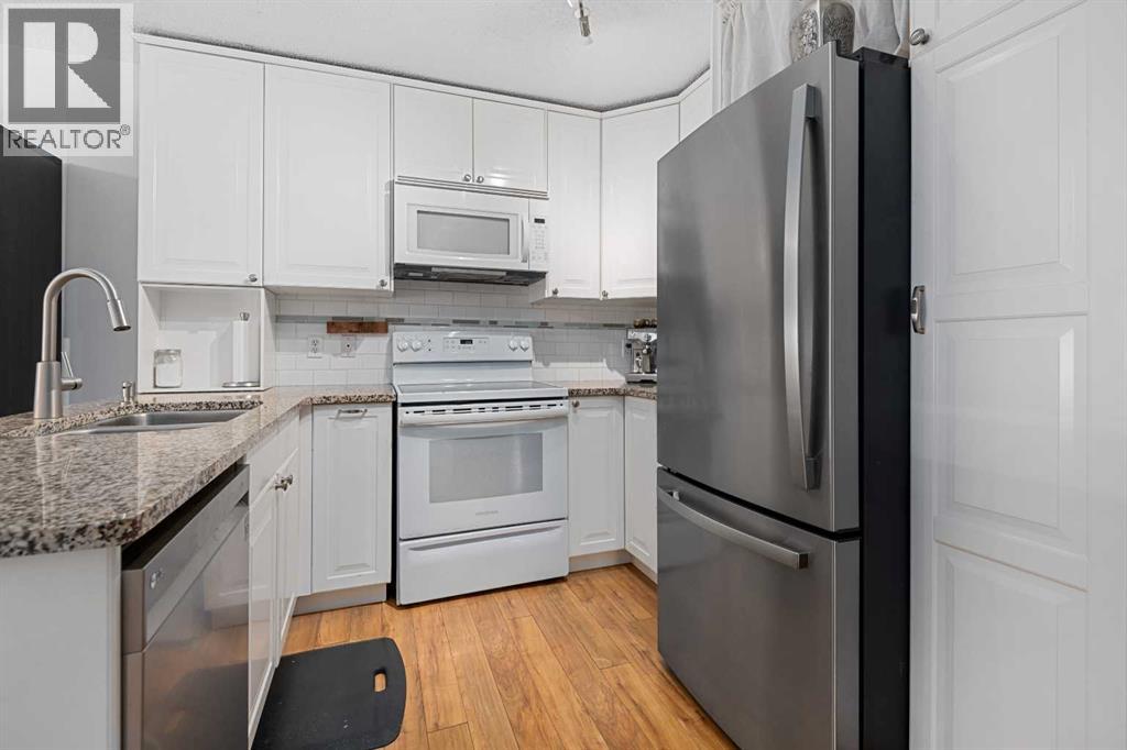 Single Family House for Sale in   Avenue SW Altadore Calgary 