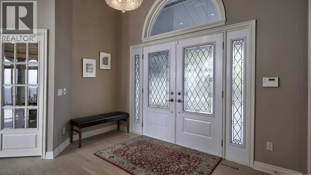 Single Family House for Sale in  Edelweiss Point NW Edgemont Calgary 