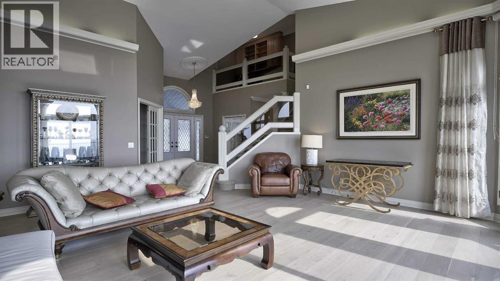 Single Family House for Sale in  Edelweiss Point NW Edgemont Calgary 