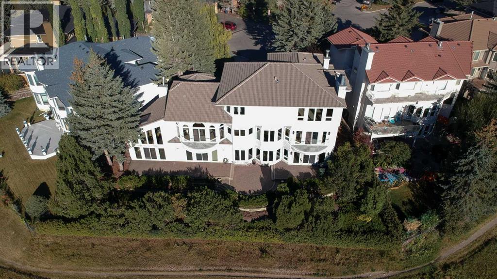 Single Family House for Sale in  Edelweiss Point NW Edgemont Calgary 