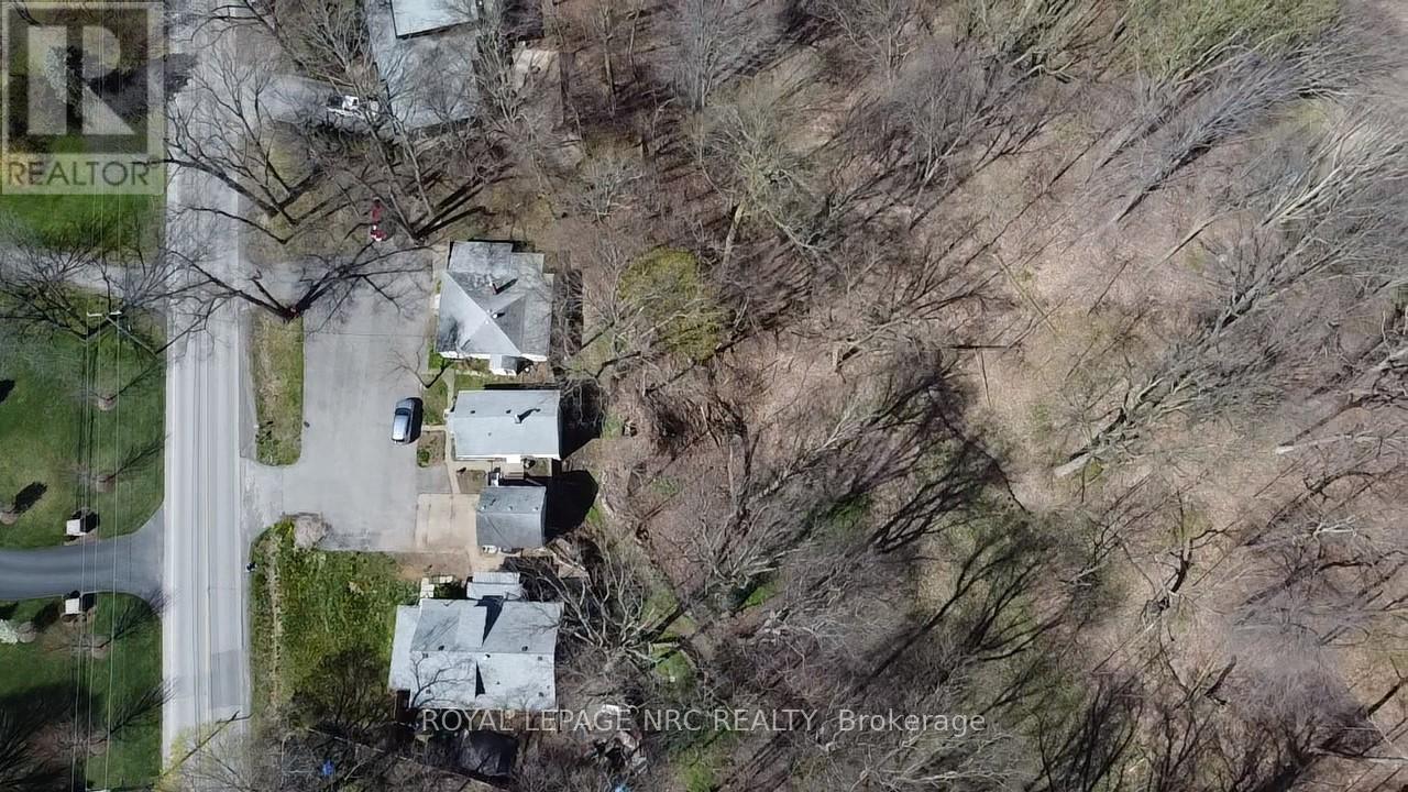 PART 1 - 201 CANBORO RD ROAD - Photo 2 of 4, Pelham (Fonthill), Ontario