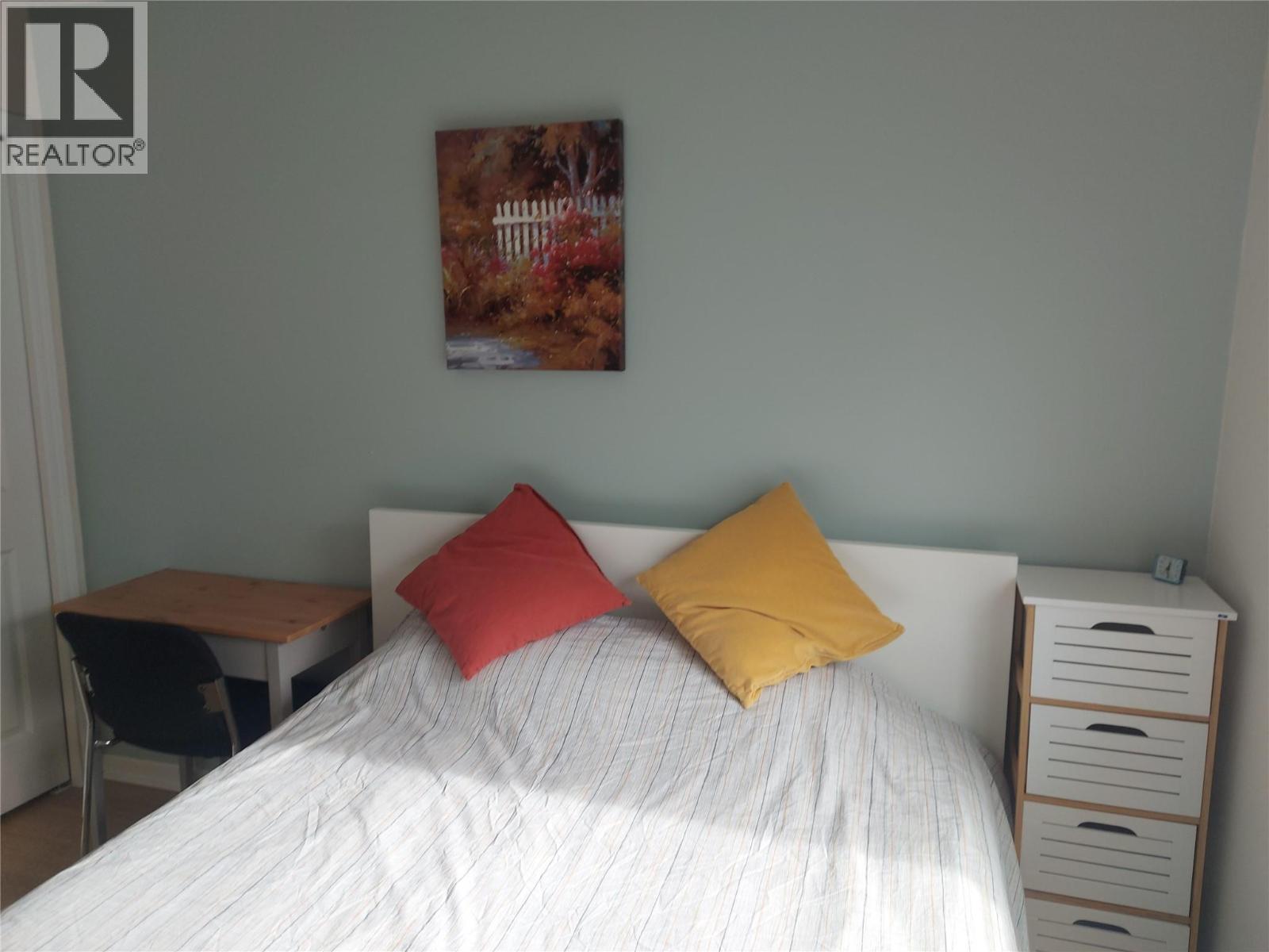 203 993 KLO Road, Kelowna