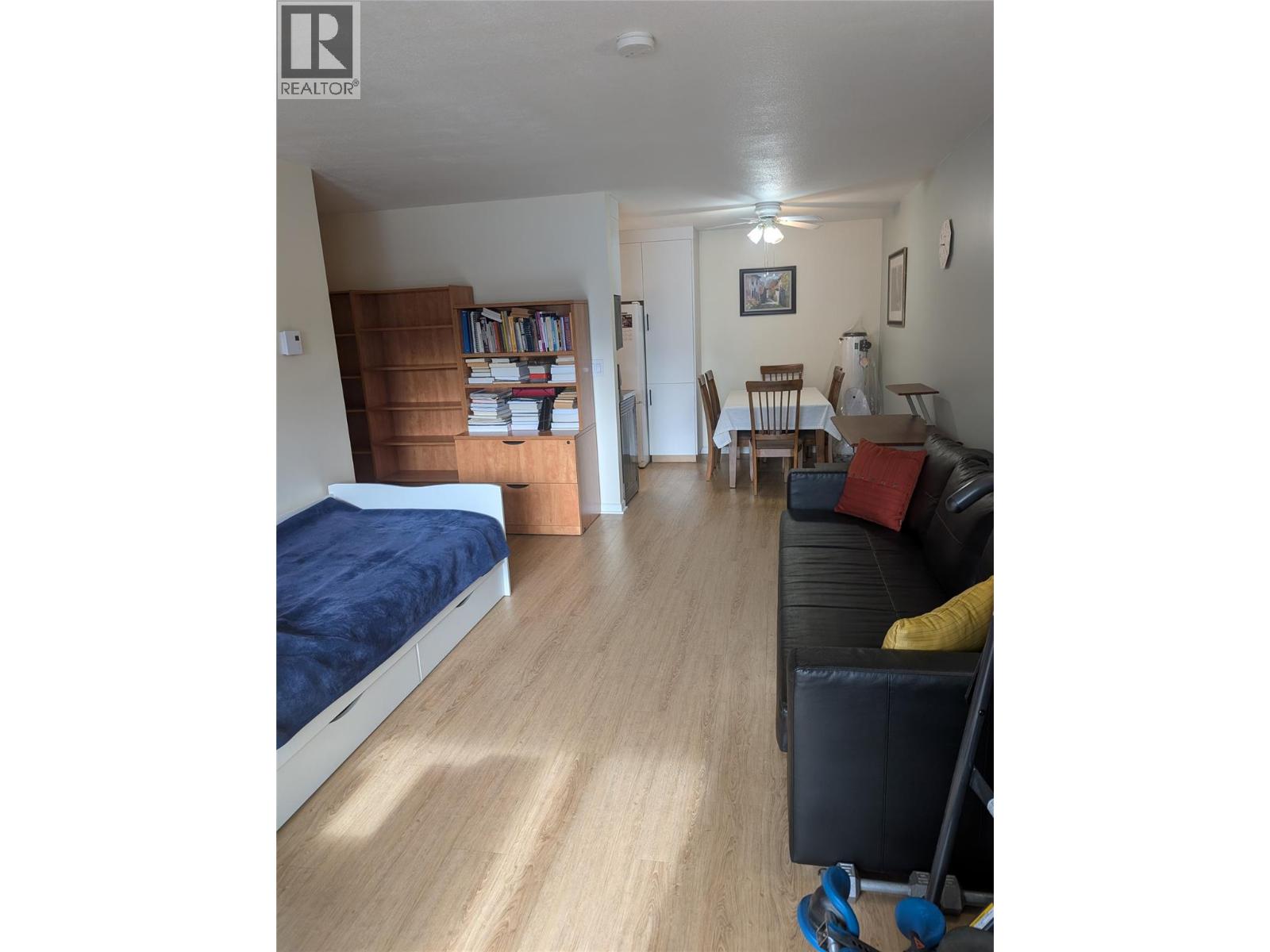 203 993 KLO Road, Kelowna