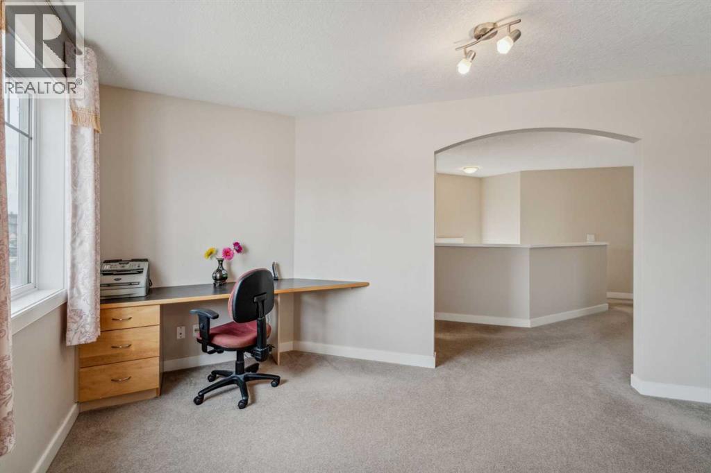 Single Family House for Sale in  Bridlecrest Street SW Bridlewood Calgary 