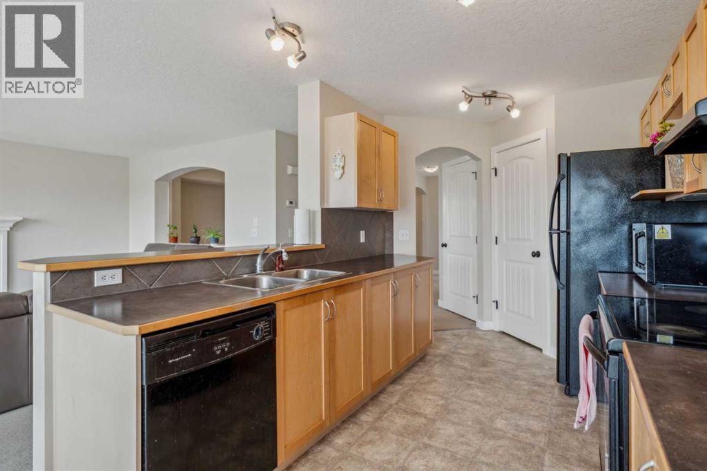 Single Family House for Sale in  Bridlecrest Street SW Bridlewood Calgary 