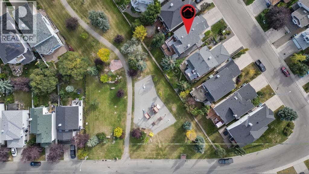 Single Family House for Sale in  Douglas Ridge Way SE Douglasdale/Glen Calgary 