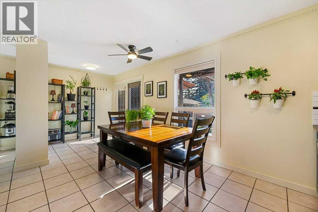 Single Family House for Sale in  Shawmeadows Close SW Shawnessy Calgary 