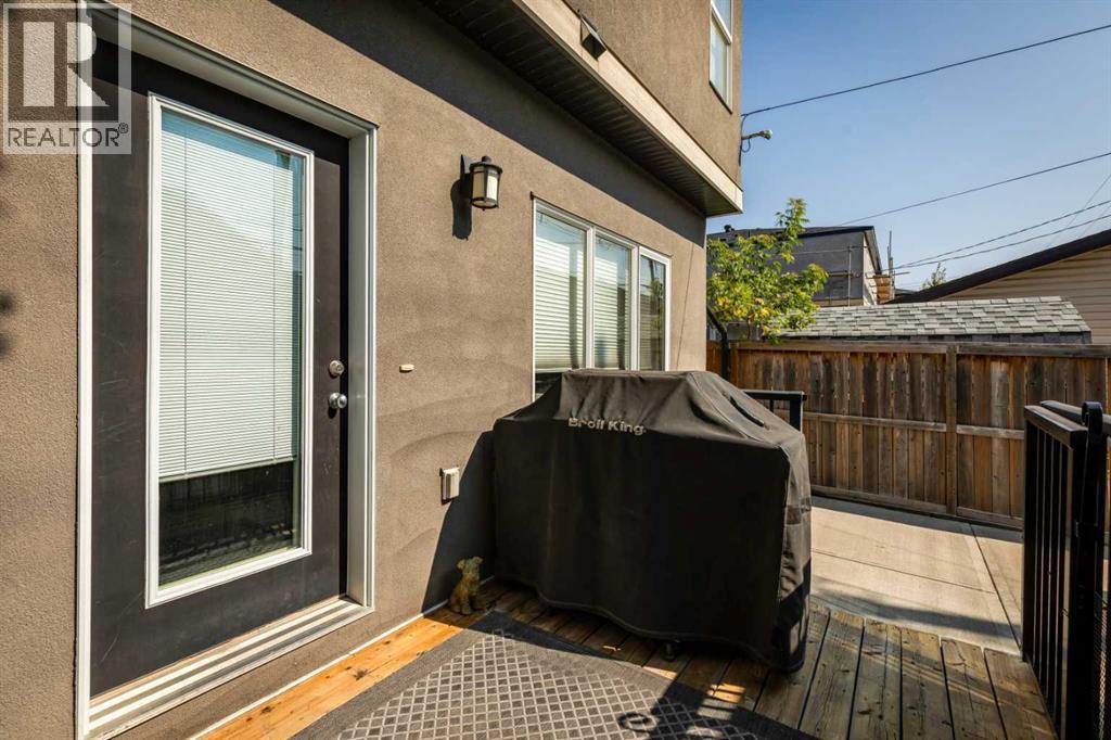 Single Family House for Sale in    Avenue NW Montgomery Calgary 