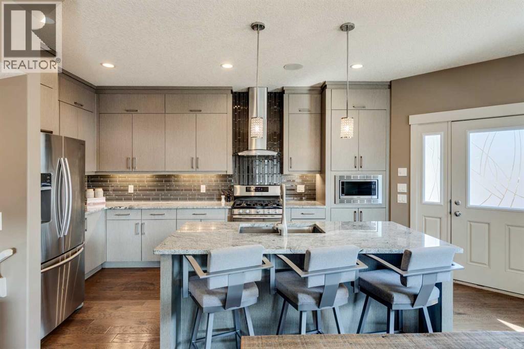 Single Family House for Sale in    Avenue NW Montgomery Calgary 