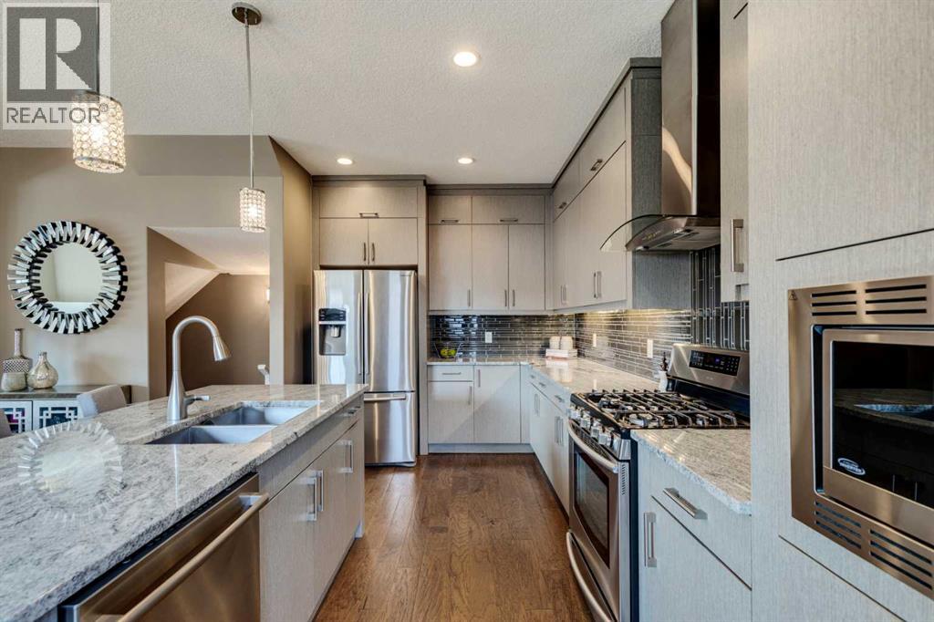 Single Family House for Sale in    Avenue NW Montgomery Calgary 