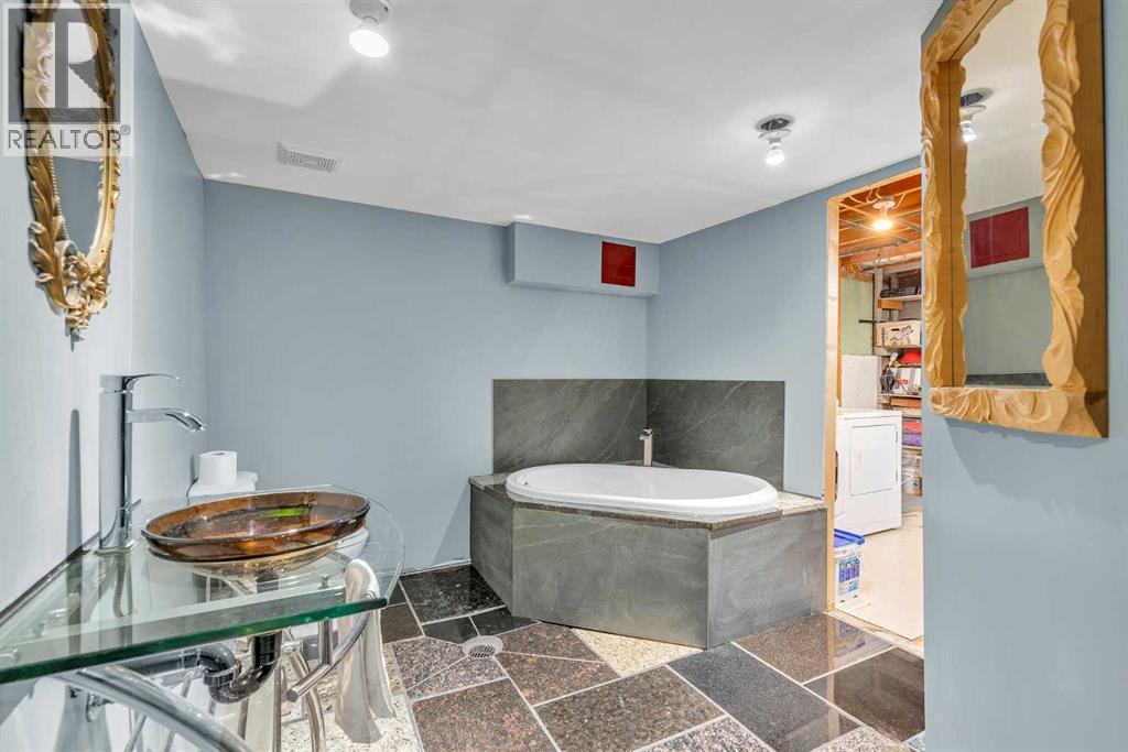 Single Family House Bungalow for Sale in  Dovercrest Place SE Dover Calgary 