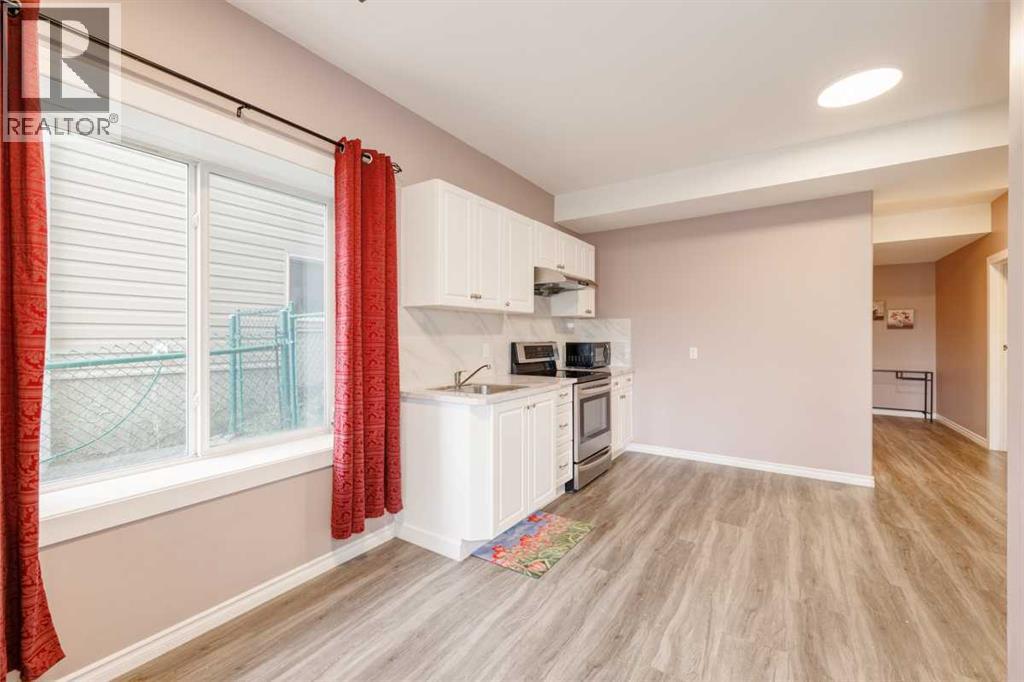 Single Family House for Sale in  Saddlecrest Place NE Saddle Ridge Calgary 