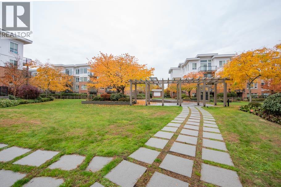 #227-9500 ODLIN Road, Richmond