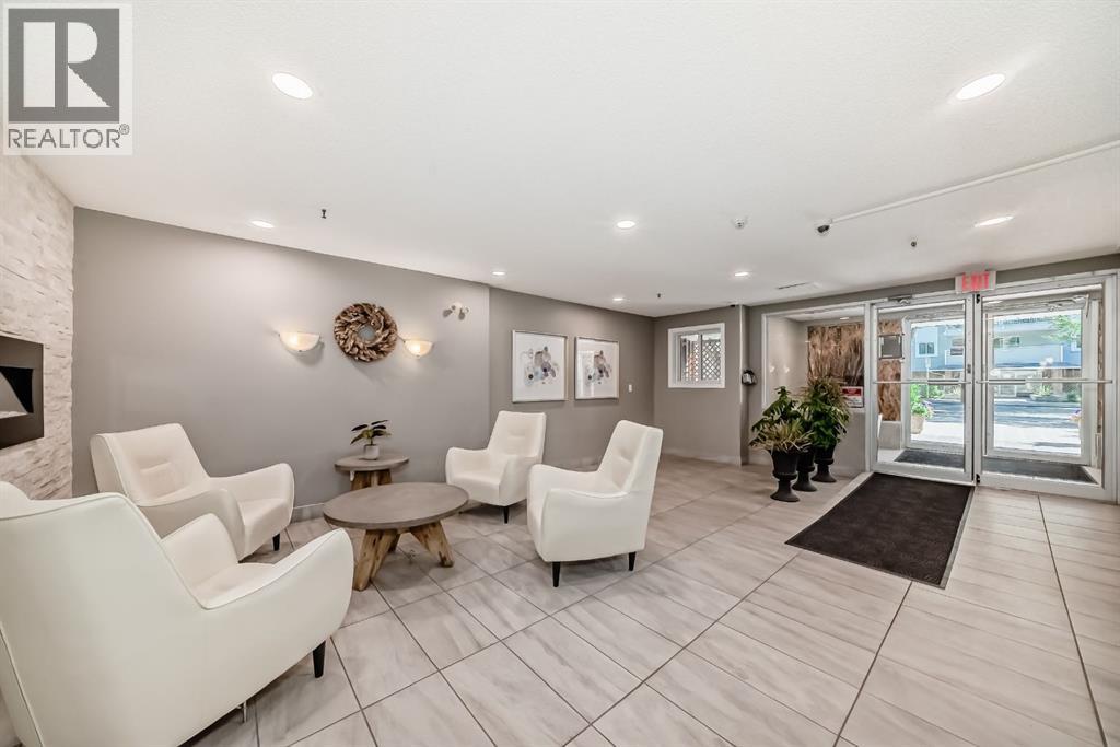 Single Family House for Sale in    Avenue SW Cliff Bungalow Calgary 