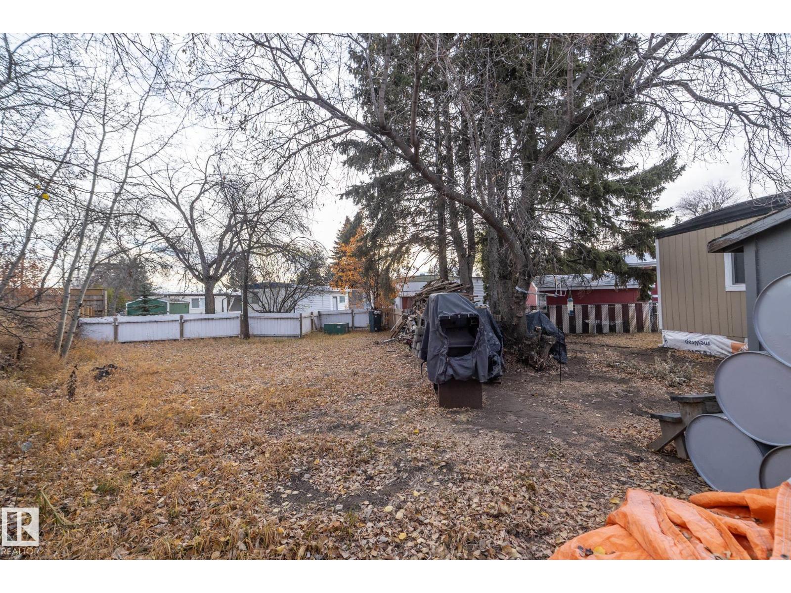 1011 West Mount CR NW, Edmonton