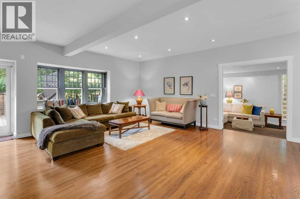 Single Family House for Sale in   Street SW Elbow Park Calgary 