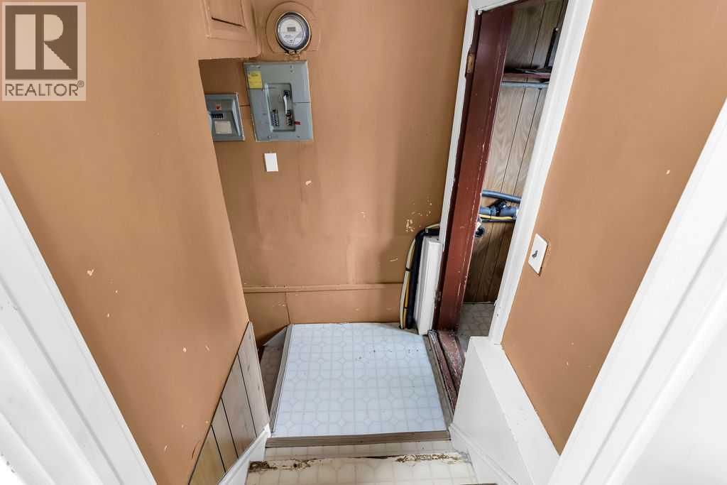 Single Family House Bungalow for Sale in  Bantry Street NE Renfrew Calgary 