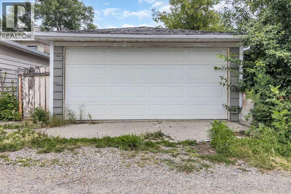 Single Family House Bungalow for Sale in  Bantry Street NE Renfrew Calgary 