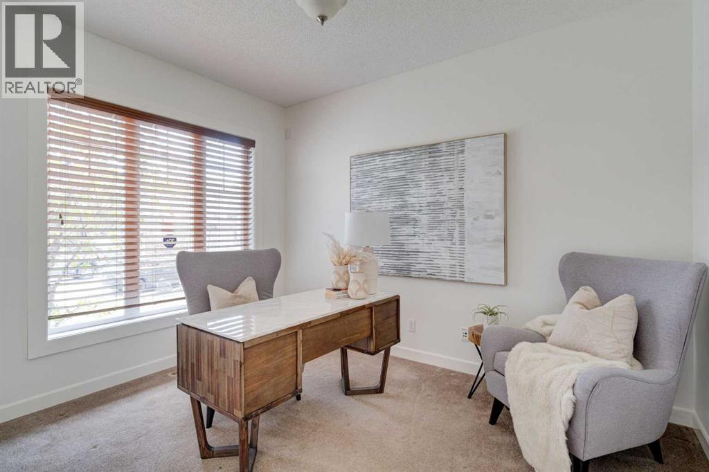 Single Family House for Sale in  Tuscany Estates Close NW Tuscany Calgary 