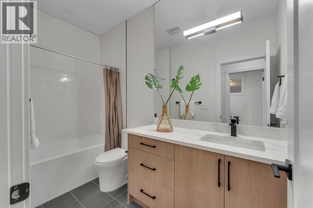 Single Family House for Sale in   Avenue NW Mount Pleasant Calgary 