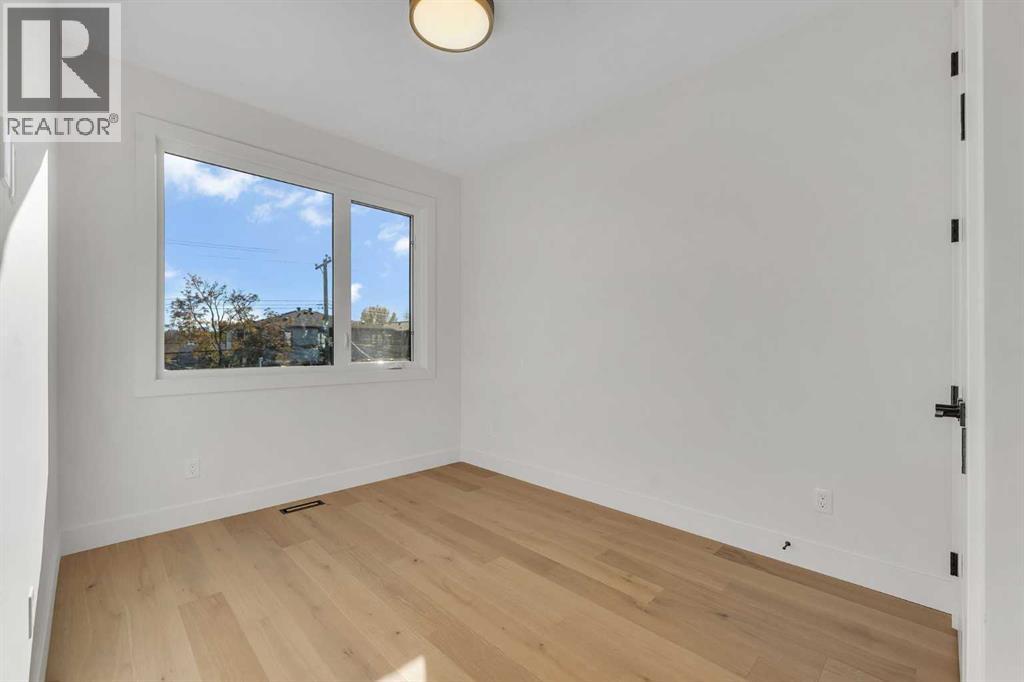 Single Family House for Sale in   Avenue NW Mount Pleasant Calgary 