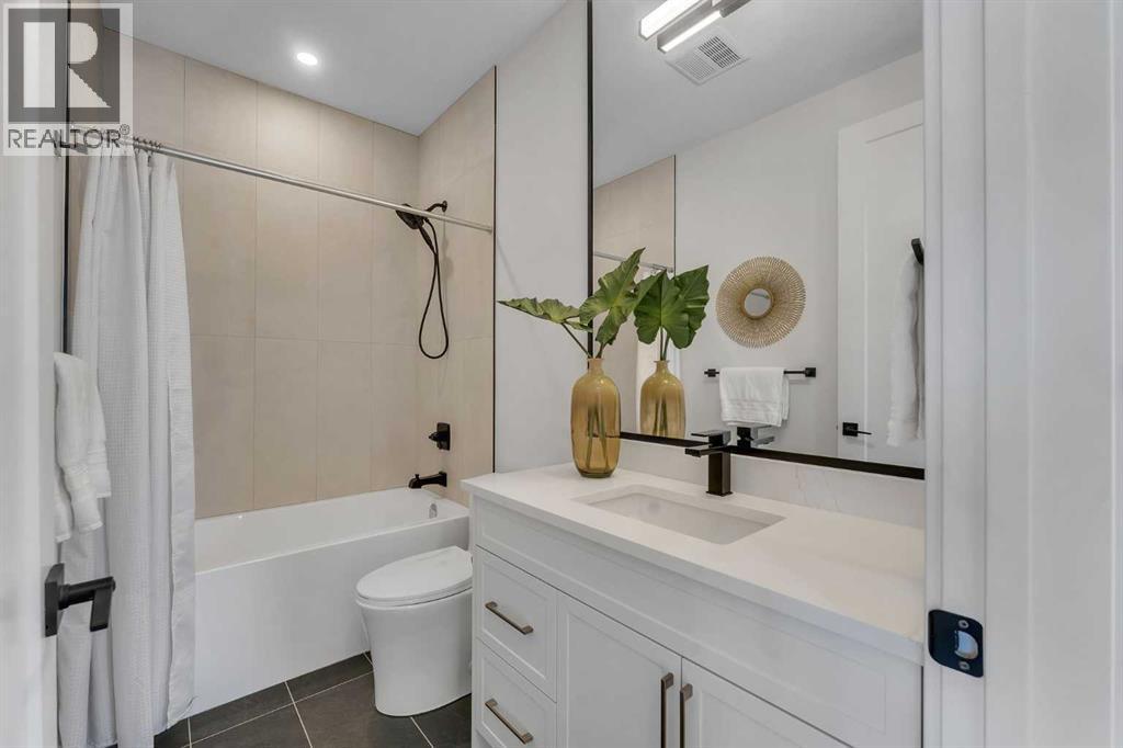 Single Family House for Sale in   Avenue NW Mount Pleasant Calgary 