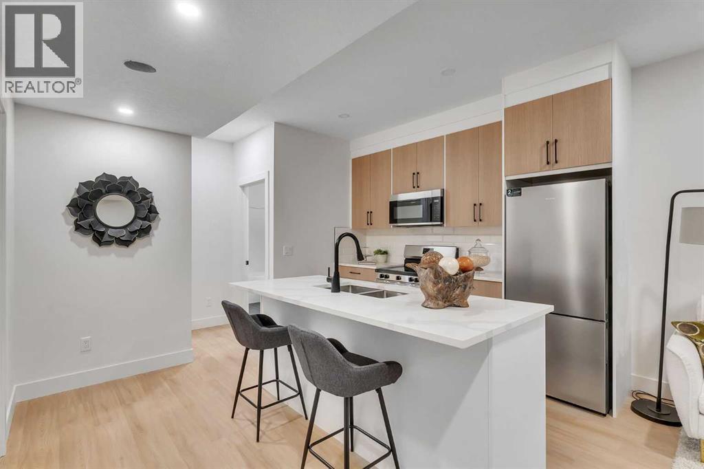 Single Family House for Sale in   Avenue NW Mount Pleasant Calgary 