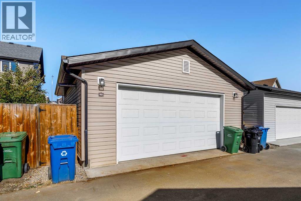 Single Family House for Sale in  Copperpond Parade SE Copperfield Calgary 