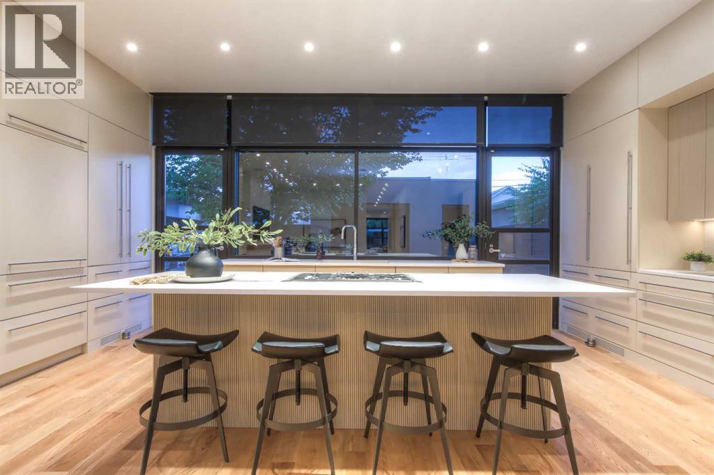 Single Family House for Sale in   Avenue NW West Hillhurst Calgary 