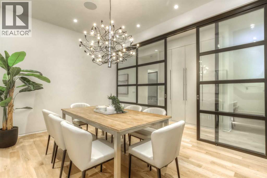 Single Family House for Sale in   Avenue NW West Hillhurst Calgary 