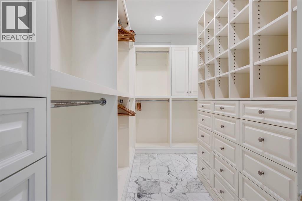 Single Family House for Sale in  Eagle Ridge Drive SW Eagle Ridge Calgary 