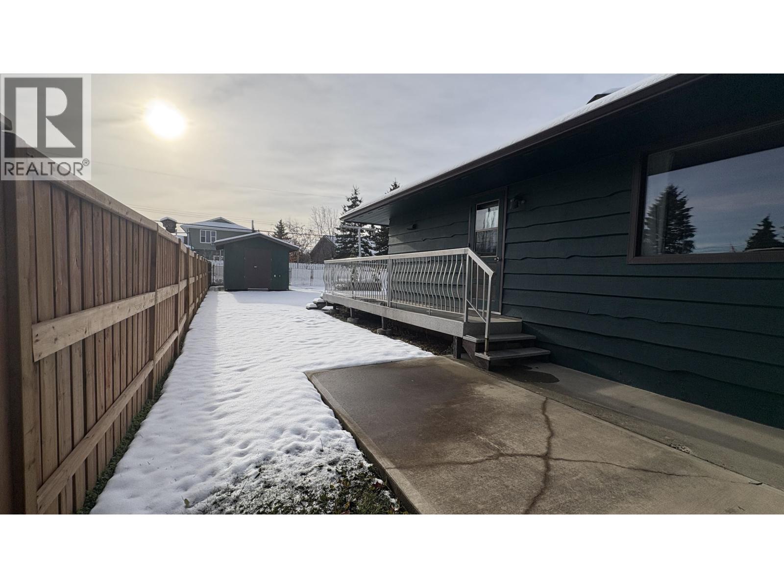 10415 109 AVENUE - 33