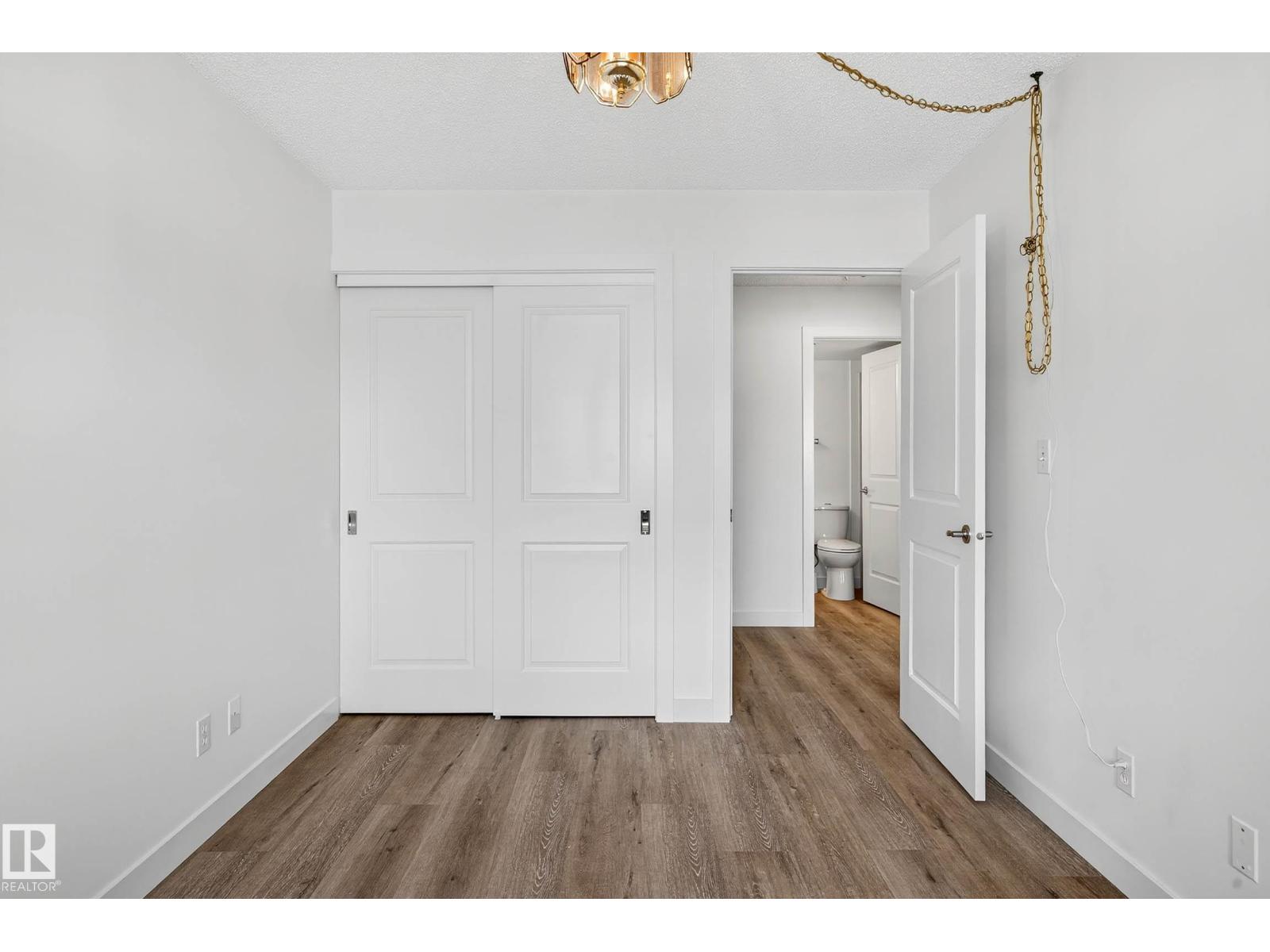 #121 17404 64 AV NW - 18