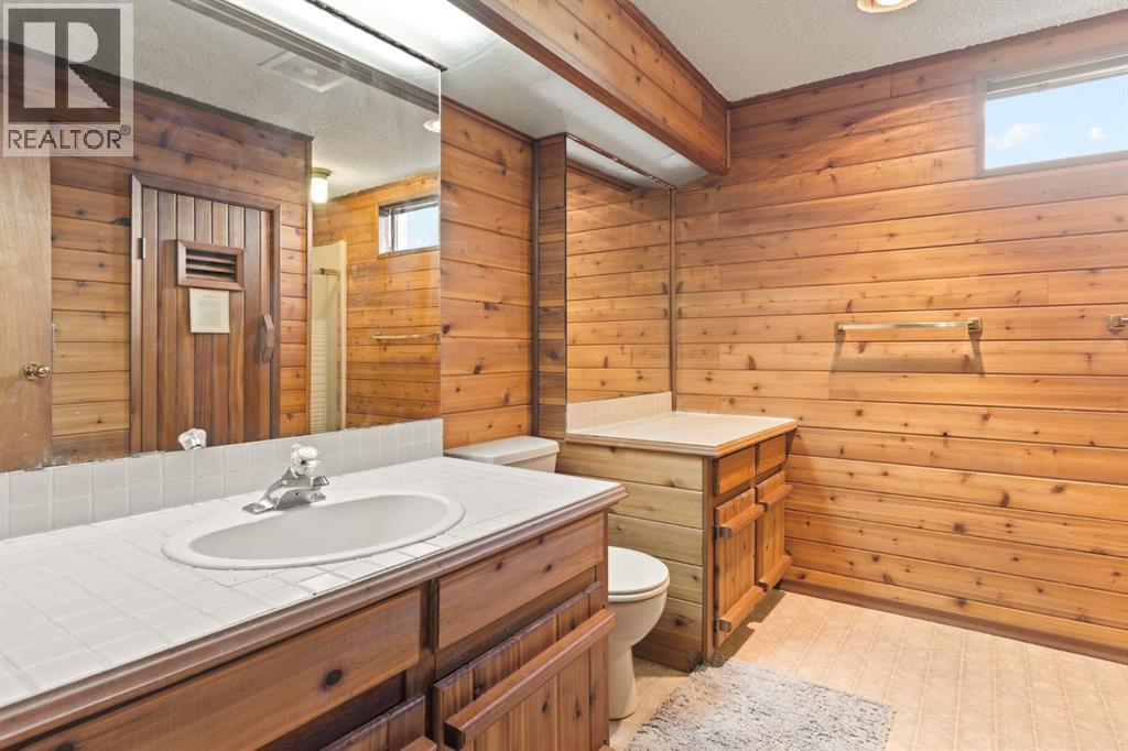 Single Family House Bungalow for Sale in  Erin Park Bay SE Erin Woods Calgary 