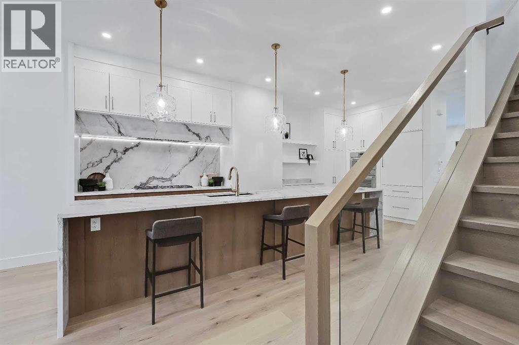 Single Family House for Sale in   Avenue NW West Hillhurst Calgary 