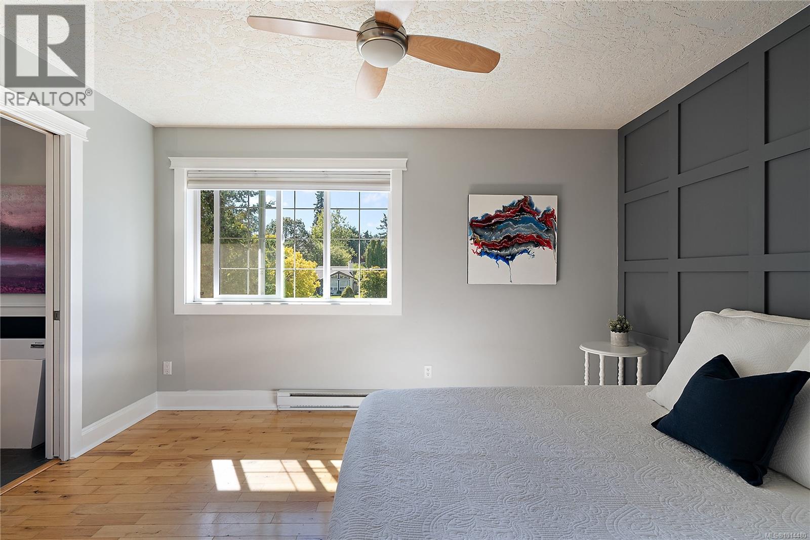  1290 Lidgate Court, Saanich