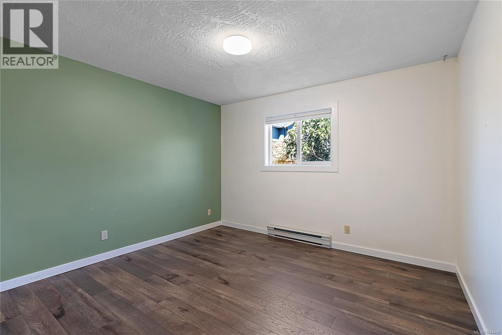  1290 Lidgate Court, Saanich