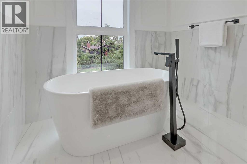 Single Family House for Sale in   Avenue SE Inglewood Calgary 