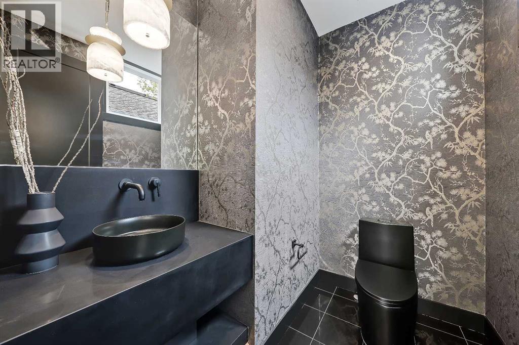 Single Family House for Sale in   Avenue SE Inglewood Calgary 