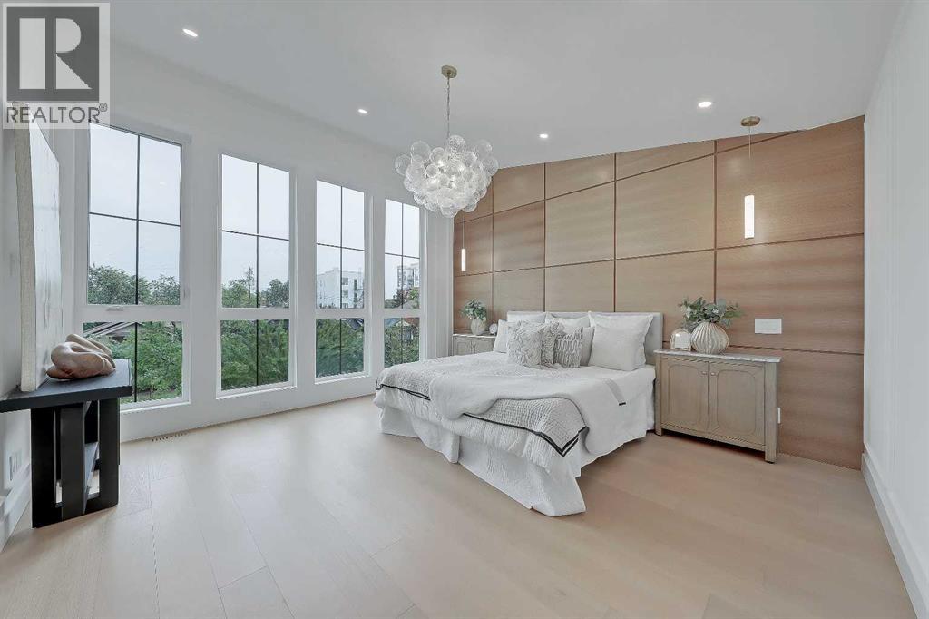 Single Family House for Sale in   Avenue SE Inglewood Calgary 