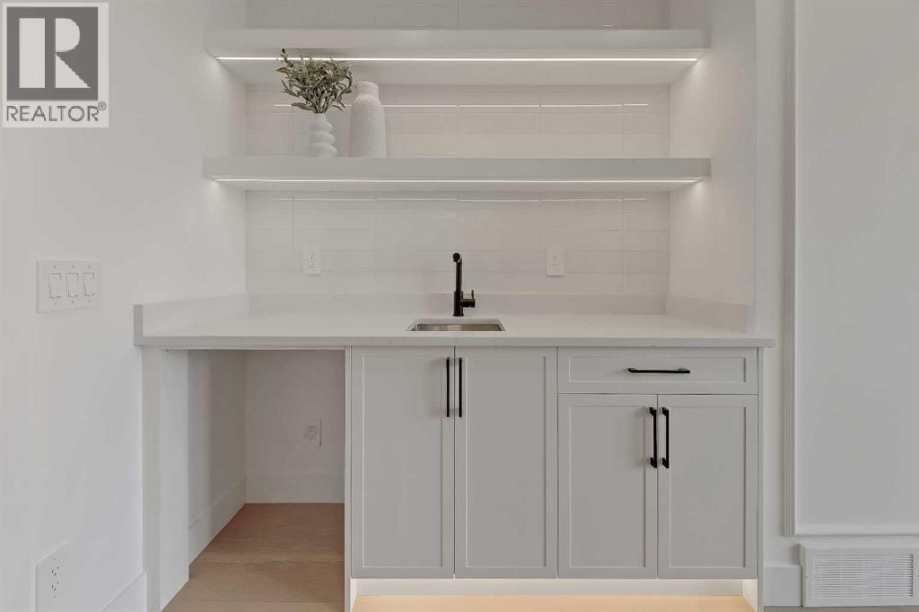 Single Family House for Sale in   Avenue SE Inglewood Calgary 