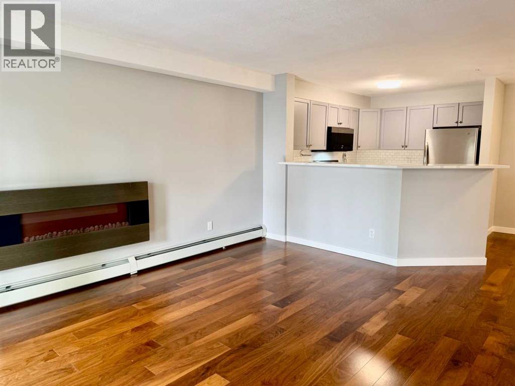 Single Family House for Sale in   Fish Creek Boulevard SW Evergreen Calgary 