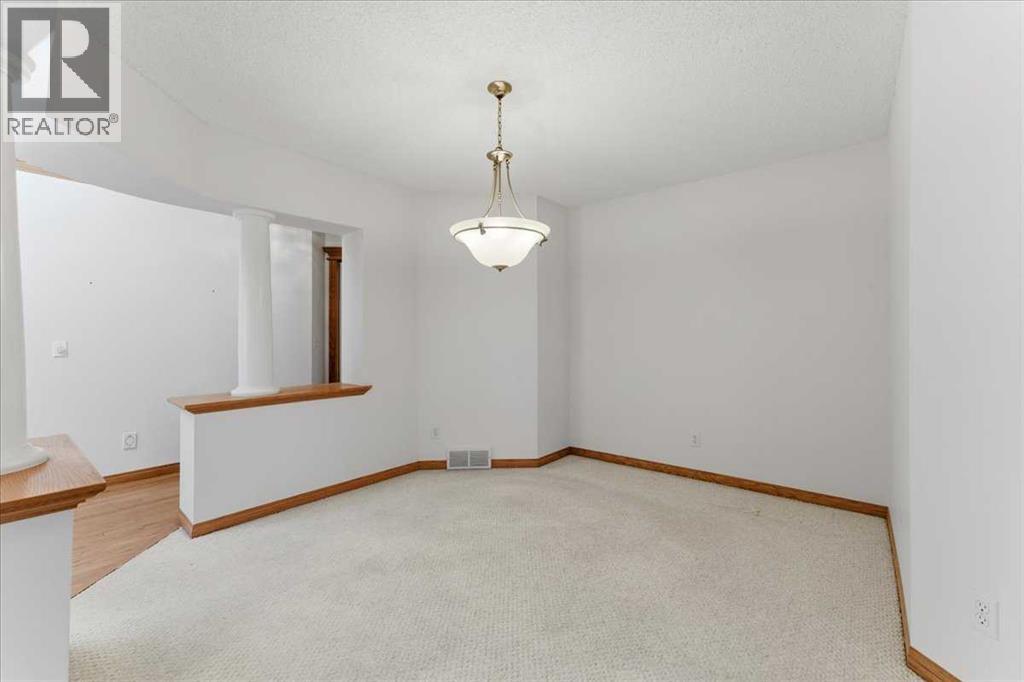 Single Family House Bungalow for Sale in  Scimitar Point NW Scenic Acres Calgary 