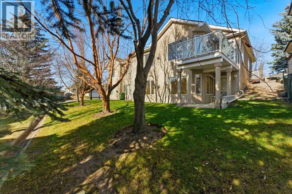 Single Family House Bungalow for Sale in  Scimitar Point NW Scenic Acres Calgary 