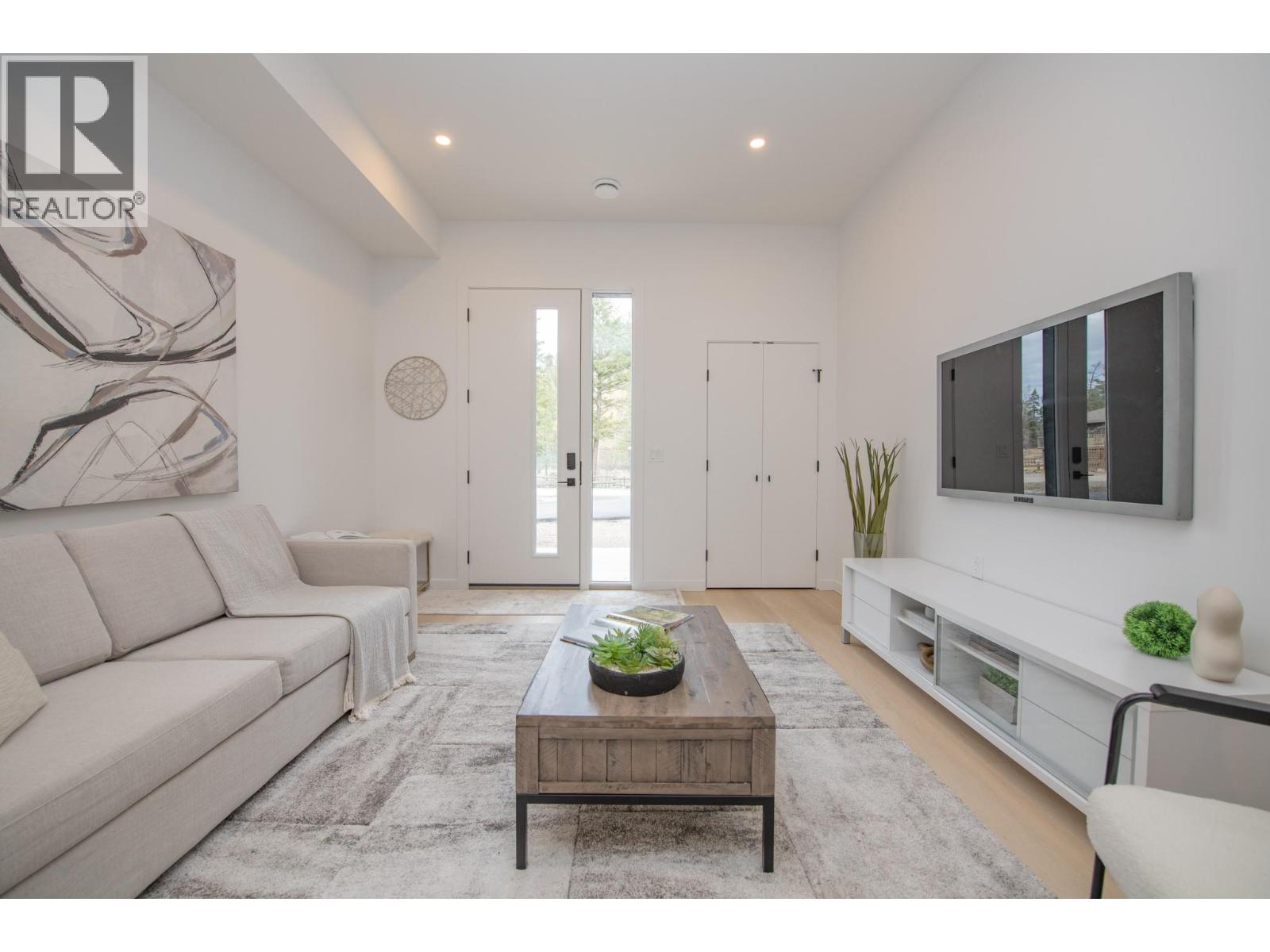 4 9188 Tronson Road, Vernon