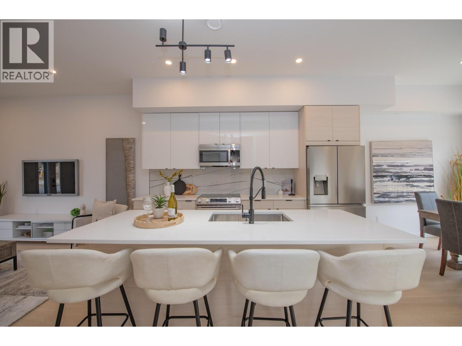 5 9188 Tronson Road, Vernon