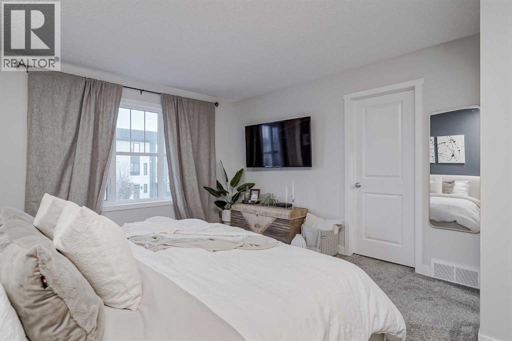 Single Family House for Sale in  Walgrove Boulevard SE Walden Calgary 